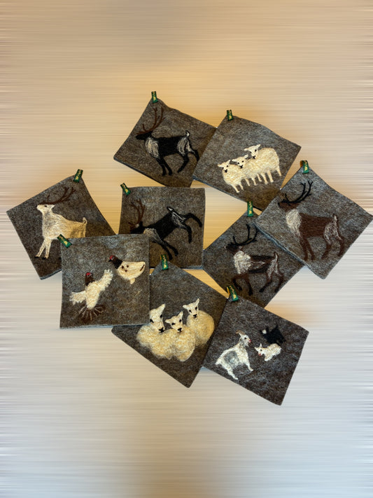 Grytekluter med nålefilta dyremotiv